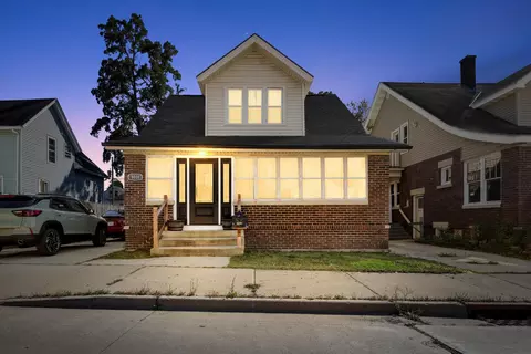 1031 W Washington, West Bend, WI 53095