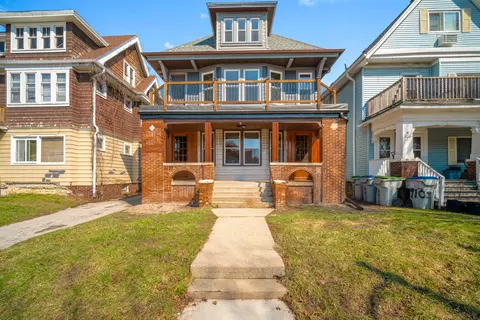 1914 N 48th #1916, Milwaukee, WI 53208