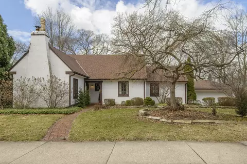 122 S Grand, Waukesha, WI 53186