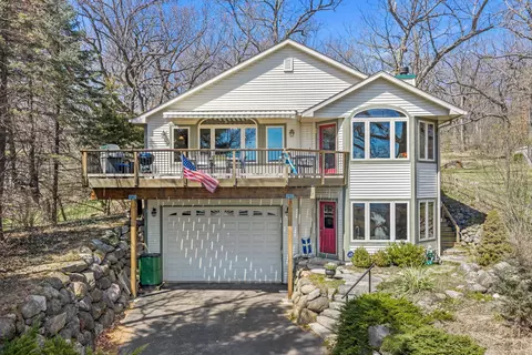 w303n2665 Maple, Delafield, WI 53072