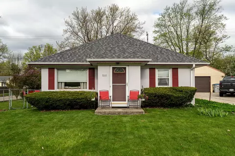 2777 S 68th, Milwaukee, WI 53219