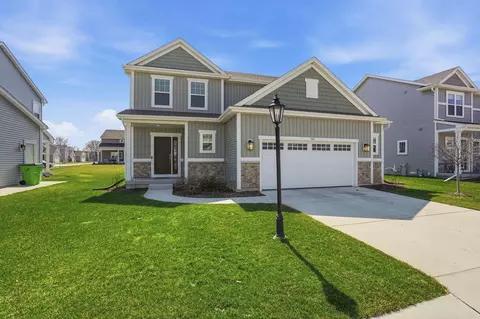 547 Wild Oak, Hartland, WI 53029