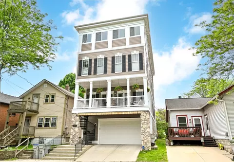 2425 S Superior, Milwaukee, WI 53207