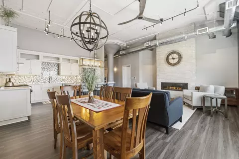 705 Village Grn #404, West Bend, WI 53090