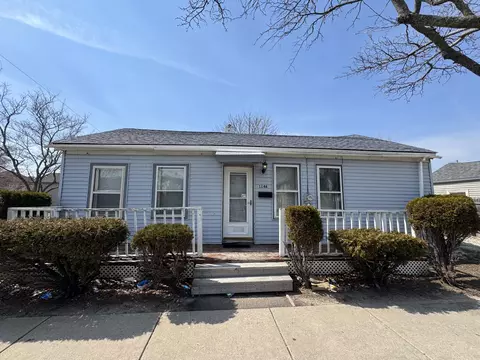 1146 Grand, Racine, WI 53403
