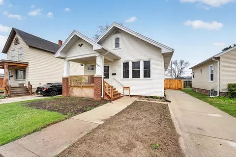 1546 William, Racine, WI 53402