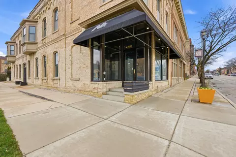314 W Vine #6, Milwaukee, WI 53212