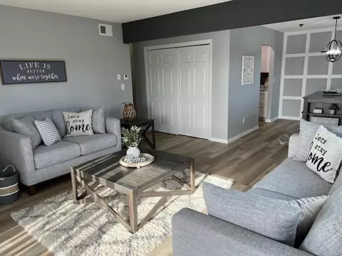 10620 N Ivy #23, Mequon, WI 53092