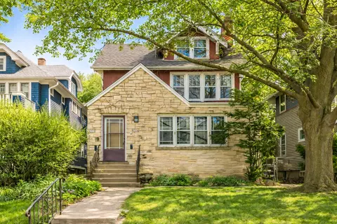 1526 N Hawley #1528, Milwaukee, WI 53208
