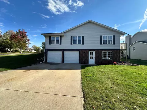 622 Lous, Slinger, WI 53086