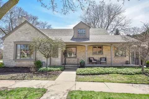 8501 W Clarke, Wauwatosa, WI 53226