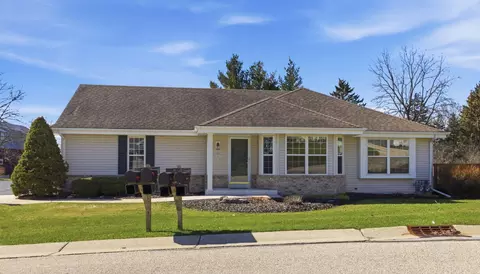 n96w14211 Knollcrest, Germantown, WI 53022