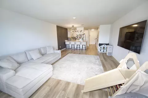 4050 W Rivers Edge #22, Brown Deer, WI 53209