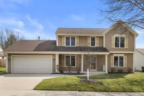 1905 Cliff Alex, Waukesha, WI 53189