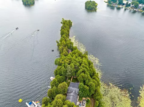 18135 Klemme, Schleswig, WI 53042