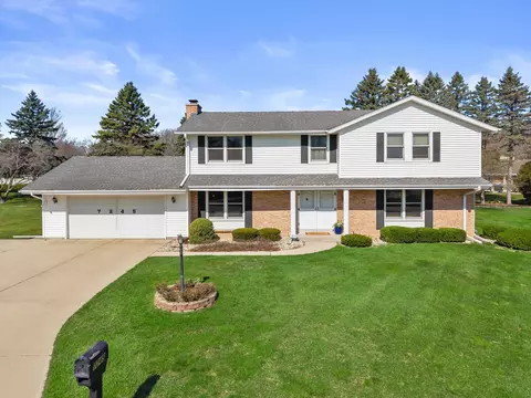 7245 N Wayside, Glendale, WI 53209