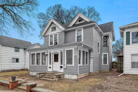 1313 Avon, La Crosse, WI 54603