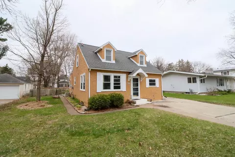 3144 25th, La Crosse, WI 54601