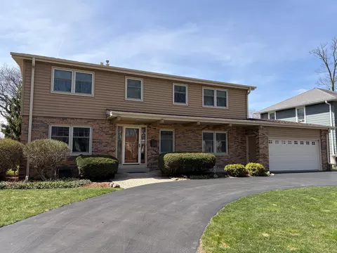 5129 N Woodburn, Whitefish Bay, WI 53217