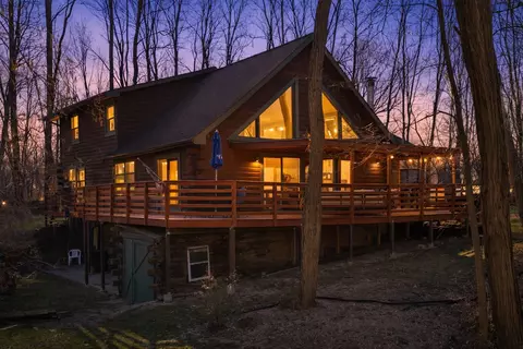9225 400th, Randall, WI 53128