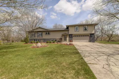 w217n9748 White Horse, Colgate, WI 53017
