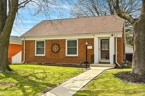 3601 S 32nd, Greenfield, WI 53221