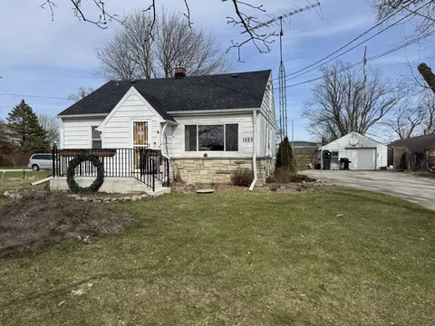 1523 Willow, Mount Pleasant, WI 53177