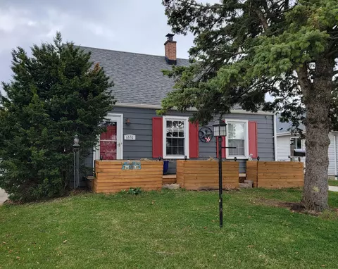 1226 S 112th, Milwaukee, WI 53214