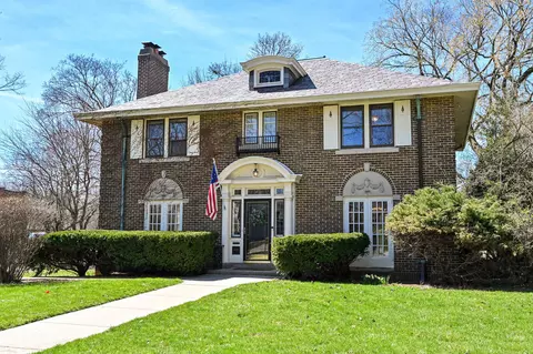 6139 Washington, Wauwatosa, WI 53213