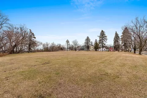 Lt2 Riverview, Manitowoc, WI 54220 photo 8