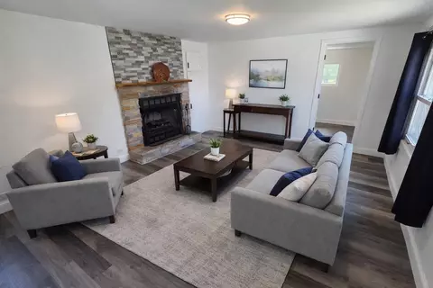 3015 Viebahn, Manitowoc, WI 54220