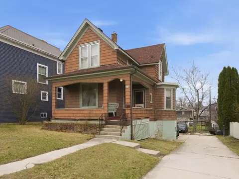 413 New York, Sheboygan, WI 53081