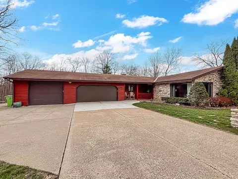 28808 Grove, Waterford, WI 53185