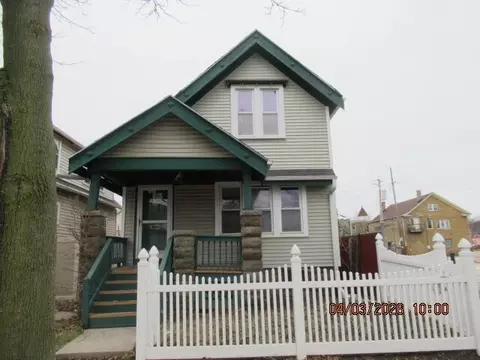 2661 N Vel R Phillips, Milwaukee, WI 53212