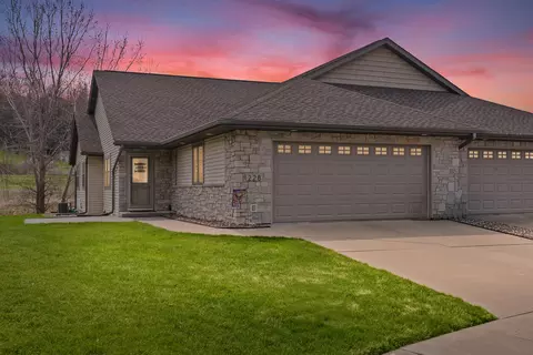 228 Rhyme, West Salem, WI 54669