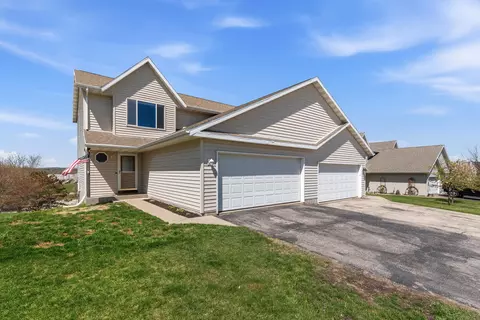 1126 Autumn, West Bend, WI 53090