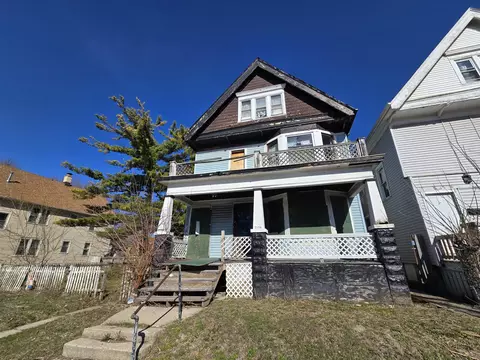 3158 N 35th #3160, Milwaukee, WI 53216