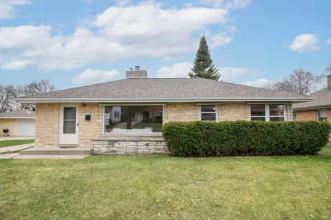 3267 N 97th, Milwaukee, WI 53222