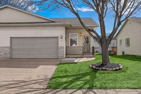 936 8th, Onalaska, WI 54650