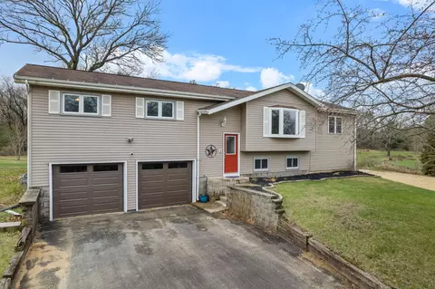 9560 Idell, Sparta, WI 54656