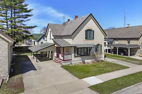 1632 Michigan, Racine, WI 53402