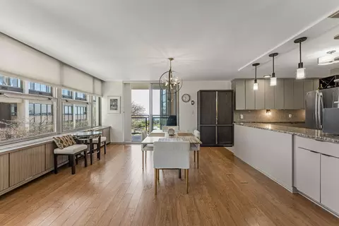 1610 N Prospect #202, Milwaukee, WI 53202