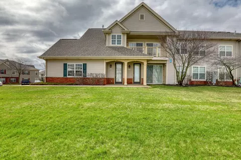 w206n16708 Blackberry, Jackson, WI 53037