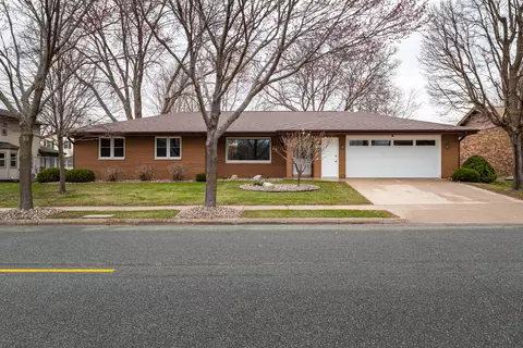 705 Grove, Onalaska, WI 54650