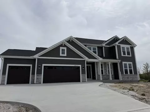 n73w17723 Mineral, Menomonee Falls, WI 53051
