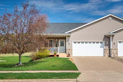 1319 Harvest, Holmen, WI 54636