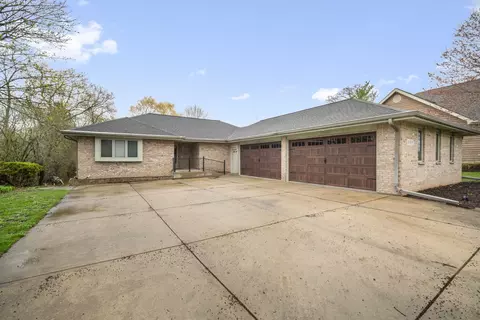 10928 W Church, Franklin, WI 53132