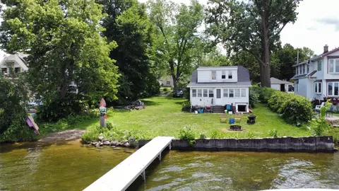 n28w26972 Woodland, Pewaukee, WI 53072