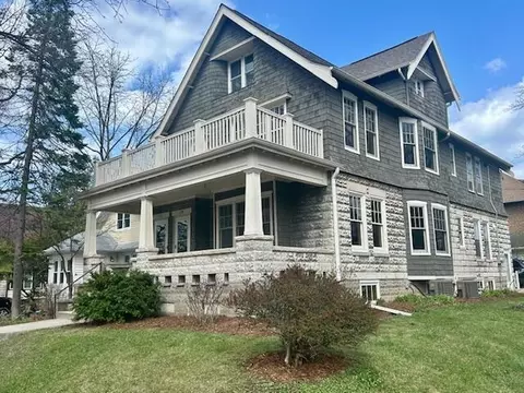 3700 N Murray #3702, Shorewood, WI 53211