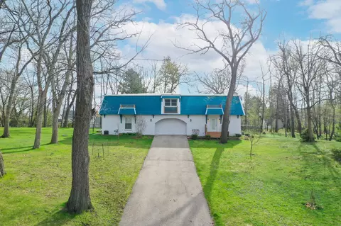 2828 N River Blf, Janesville, WI 53545